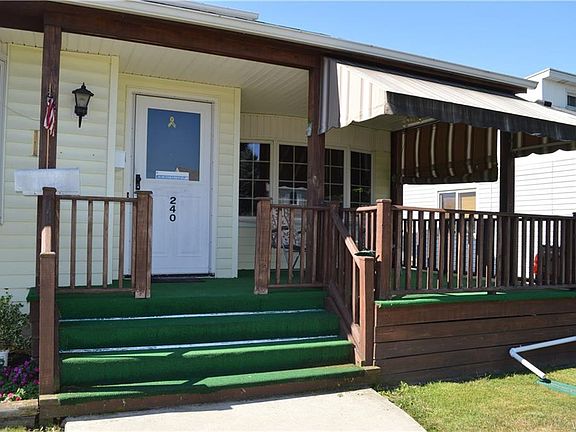2nd image of 240 Cresthill Ave