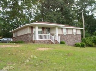 1822 Vet Mem Pkwy, Lanett, AL
