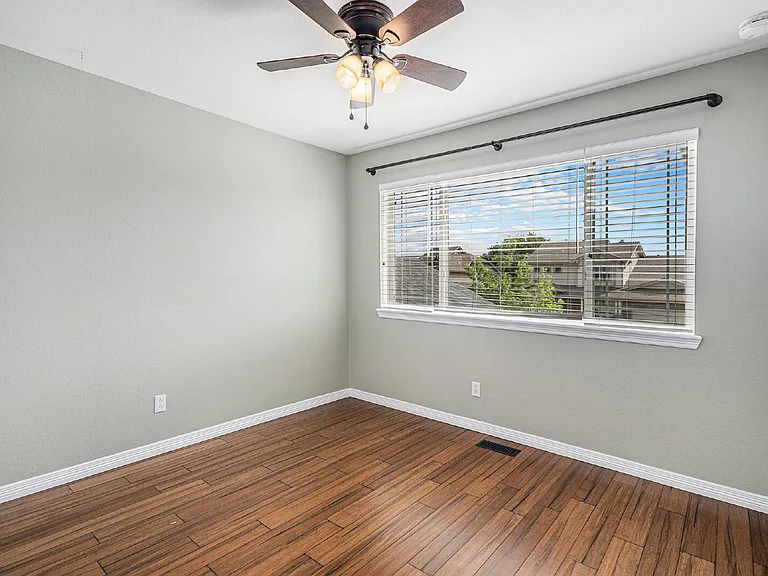 8699 S Addison Way — Photo 14