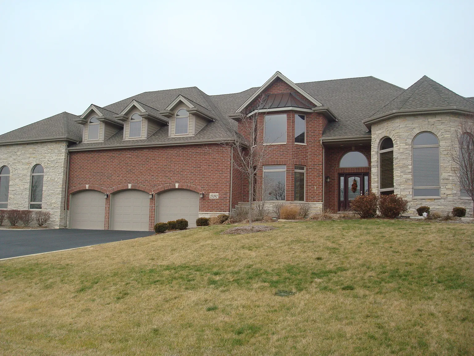 25262 S Doolittle Dr photo 1