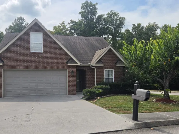 10368 Iverson Ln, Knoxville, TN 37932
