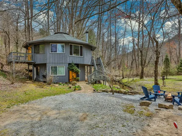 3051 Middle Creek Rd, Otto, NC 28763