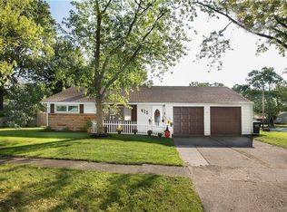415 Beeler Dr, Berea, OH 44017