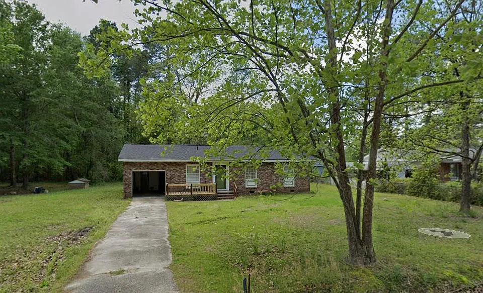 60 William Epps Loop