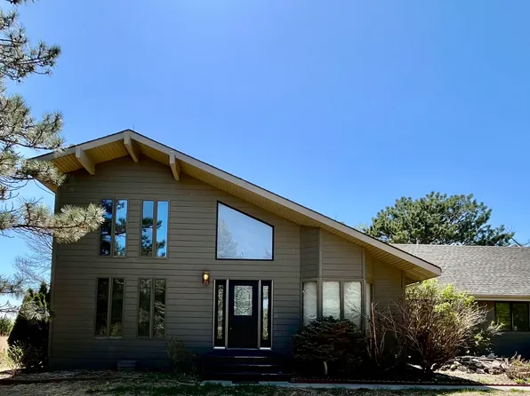 28105 115th Rd, Kearney, NE 68845