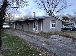 1903 McKee St #B, Columbia, MO 65202