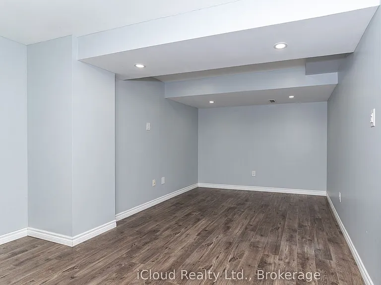 113 Echovalley Dr — Photo 41
