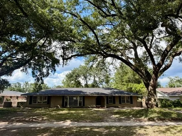 2013 21st St, Lake Charles, LA 70601