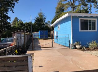545 Weymouth St, Cambria, CA 93428