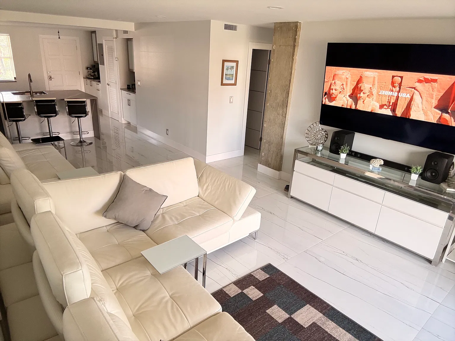 1 bed, 780 sqft, $6,000 — Photo 1