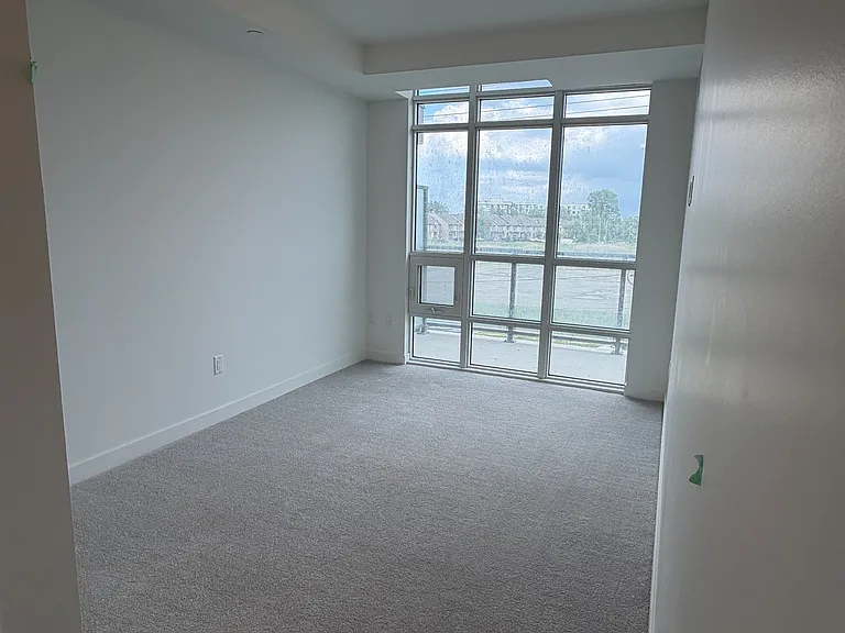 461 Green Rd #317 — Photo 3
