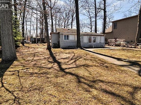 3rd image of 16100 Windwood Beach Dr