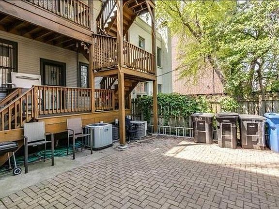 3rd image of 1517 N North Park Ave #1R