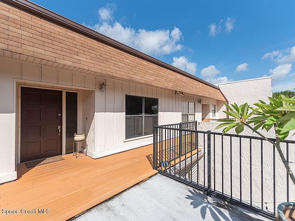 4th image of 2762 Demaret Dr #514
