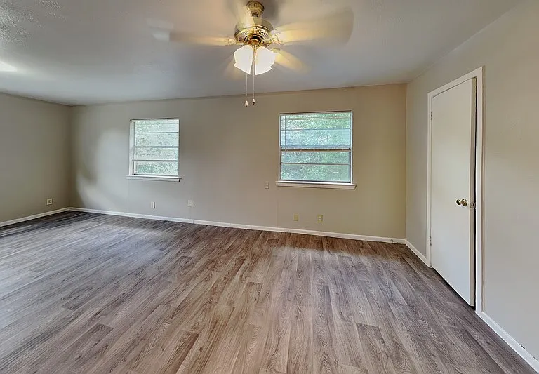 329 Deer Creek Rd — Photo 8