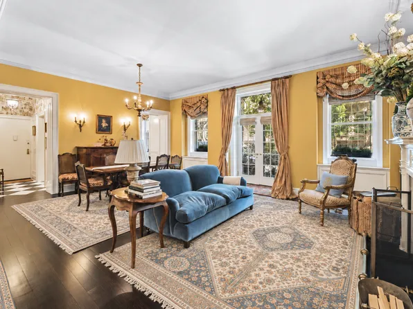 34 West 74th Street image 1 of 15