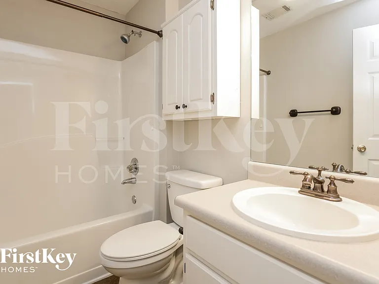 4060 Mark Todd Ct — Photo 17