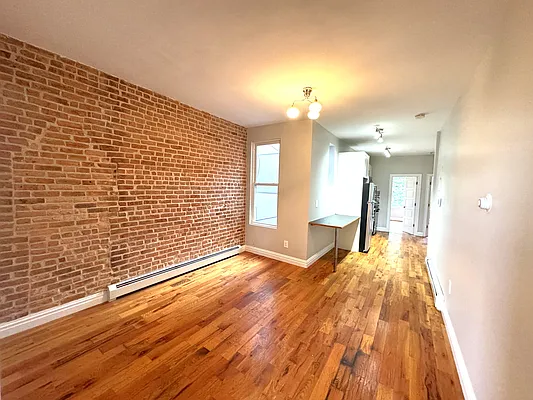 Rented by Pear NYC LLC | media 29