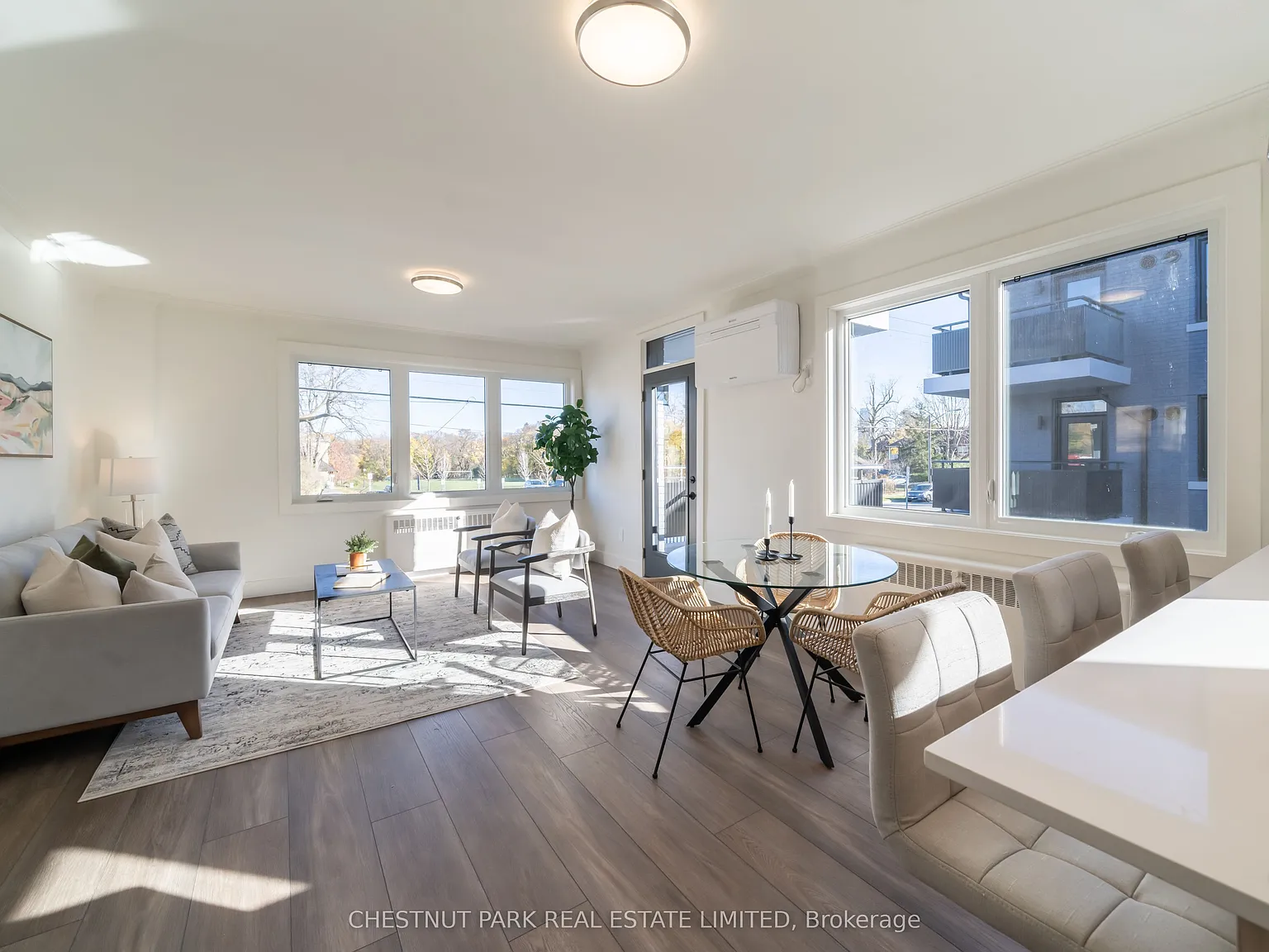 2 bed, $2,895 — Photo 4