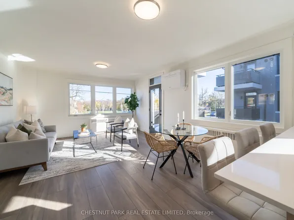 1470 Avenue Rd #5, Toronto, ON M5N 2H7