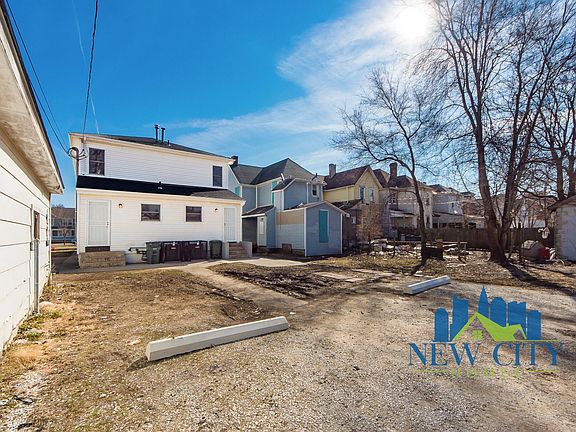 4th image of 43 W Park Ave #8BFAD9140