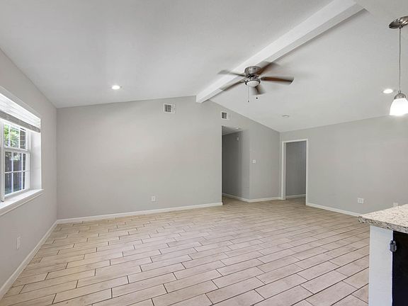 4th image of 3614 Kentwood Dr