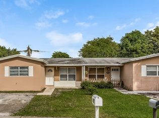 6623 SW 18th Ct, Pompano Beach, FL 33068