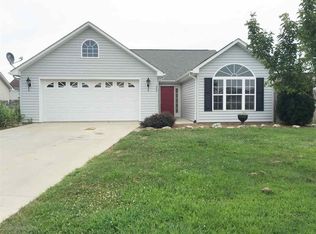 200 Mayfield Ln, Waynesboro, VA 22980