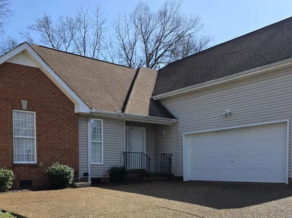 154 Homestead Pl, Hendersonville, TN 37075
