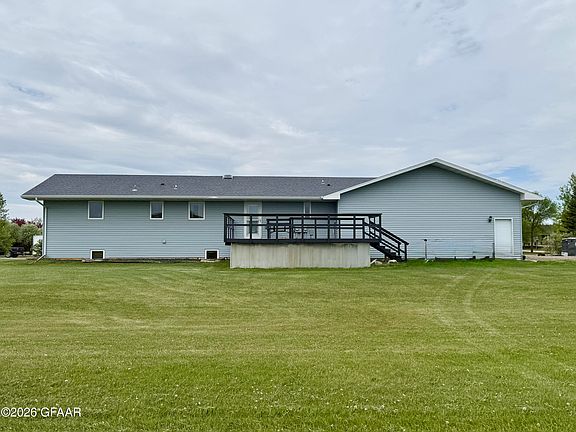3rd image of 1905 9th St