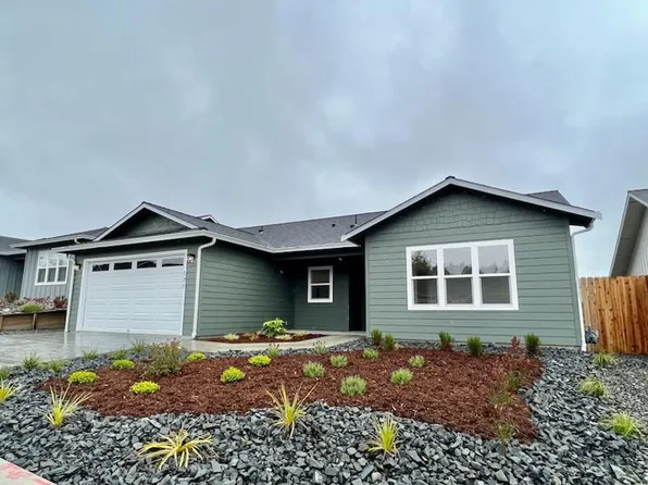 171 Ridge View Ct, Fortuna, CA 95540