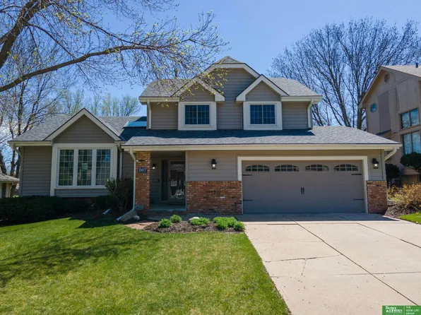 15677 Hamilton St, Omaha, NE 68118