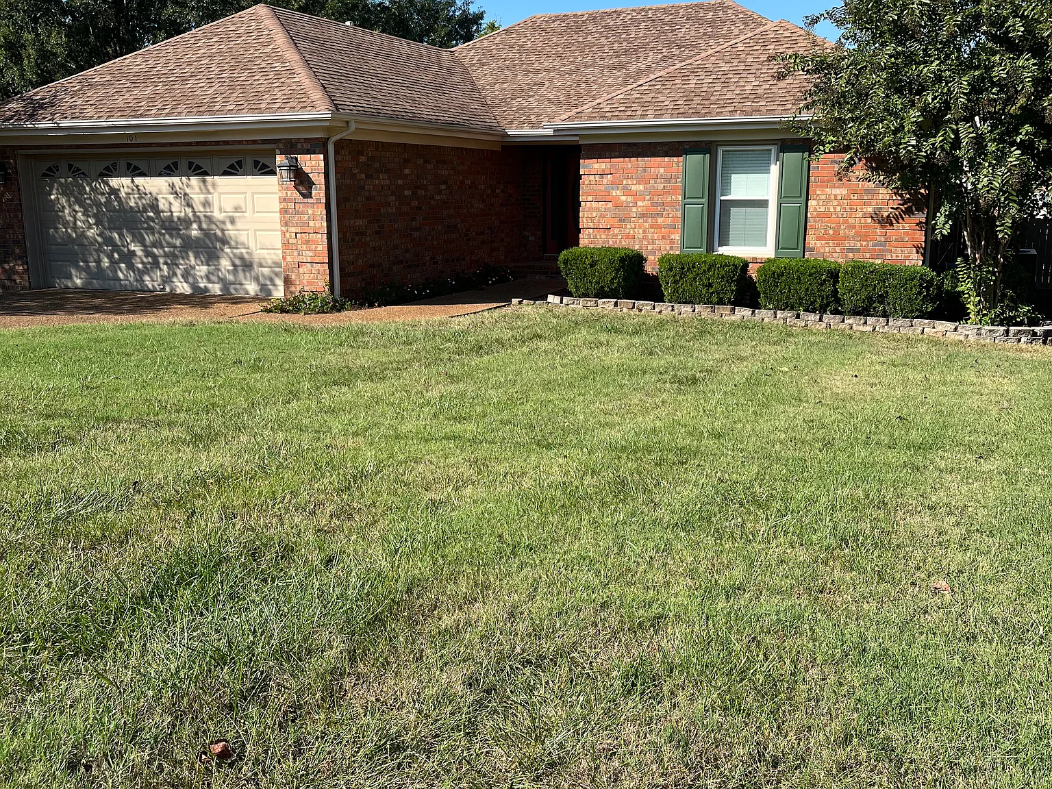 3 bed, 1623 sqft, $2,900 — Photo 2