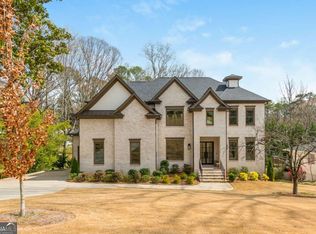 5915 Brookgreen Rd, Sandy Springs, GA 30328