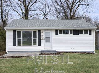 5633 Parchester Dr, Saint Louis, MO