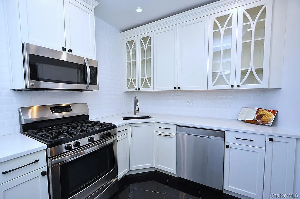 949 Palmer Road #2G photo 1