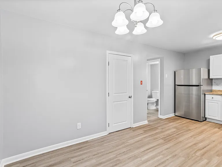 406 Old Virginia Rd — Photo 3