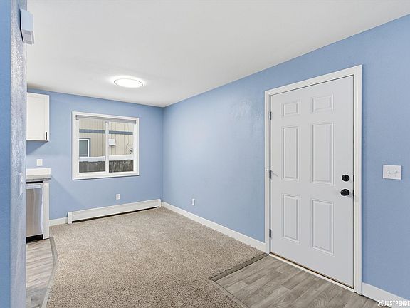 5th image of 5851 Rocky Mountain Ct APT A