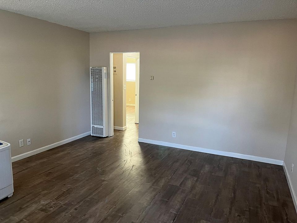 1st image of 6714 Irvine Ave #2