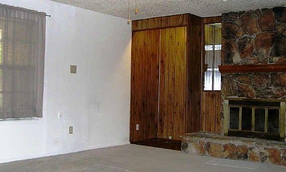 5th image of 1110 Glenwick Ln