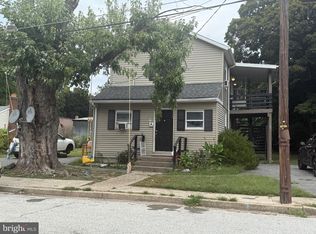 16 Pine St, Deepwater, NJ 08023