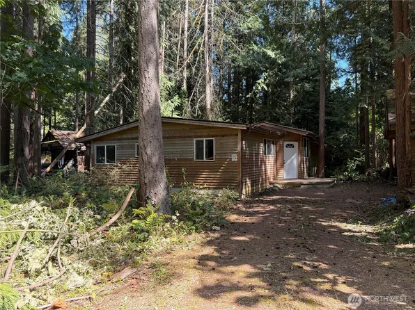 42062 Cedar Street, Concrete, WA 98237