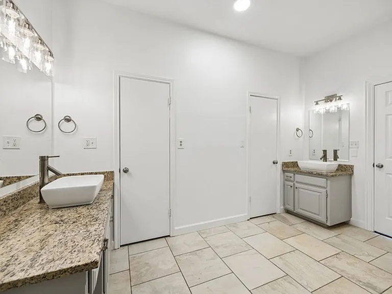 108 S Remuda Ct — Photo 27