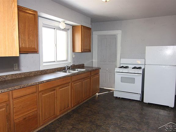 5th image of 610 S Carolina St