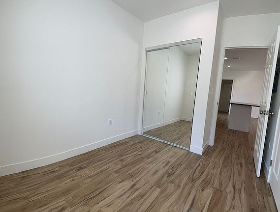 5th image of 8425 Day St