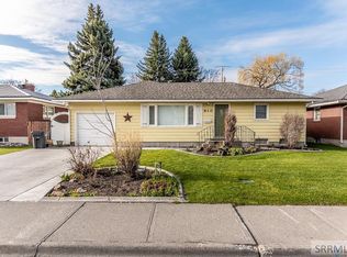 810 E John Adams Pkwy, Idaho Falls, ID 83401