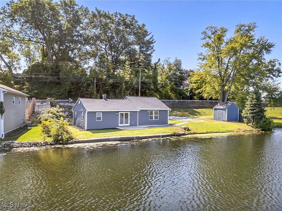 1st image of 831 Portage Lakes Dr
