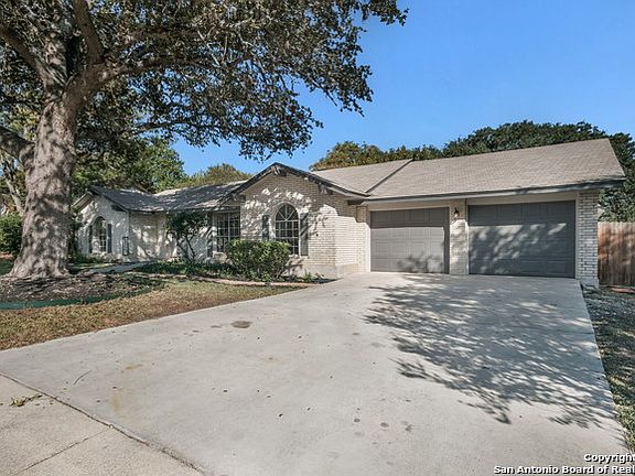 4th image of 3115 Chisholm Trl
