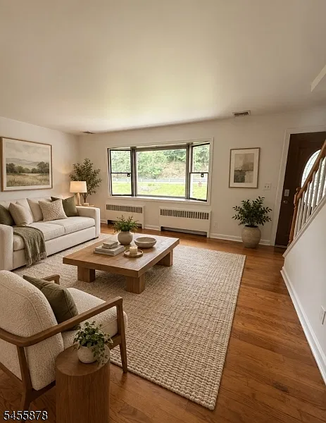 5 bed, 3.0 bath, $4,900 — Photo 3