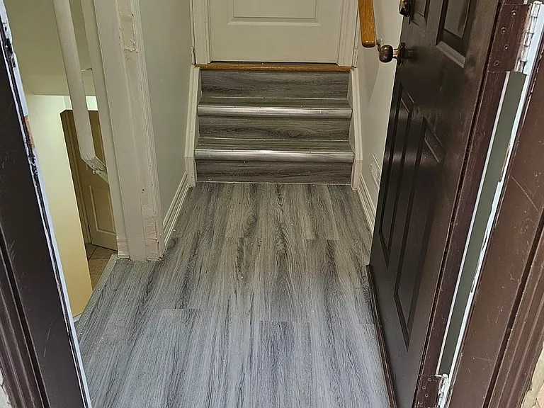 11 Chalkfarm Cres — Photo 1